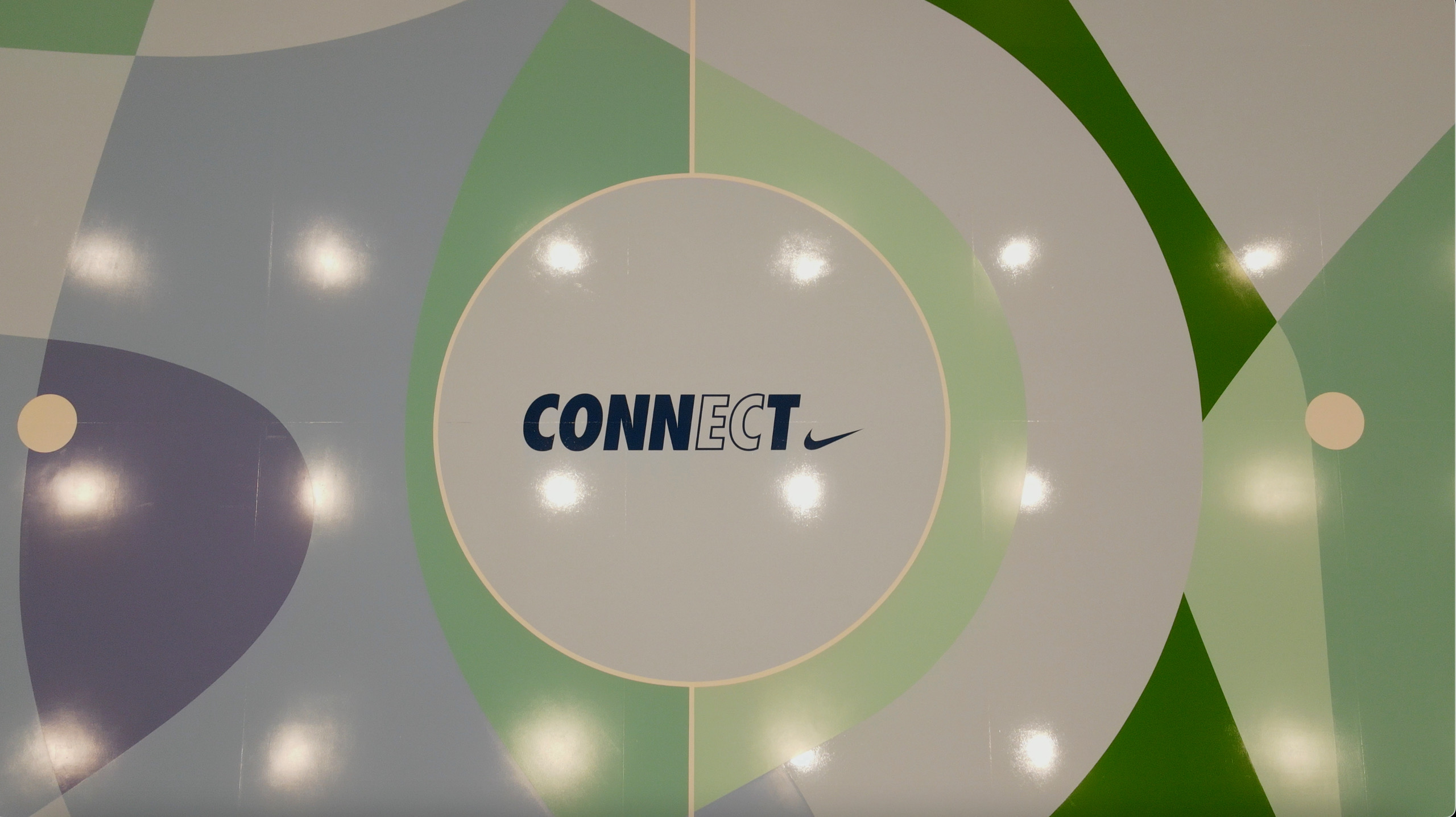 Connect Floor Logo centered 1